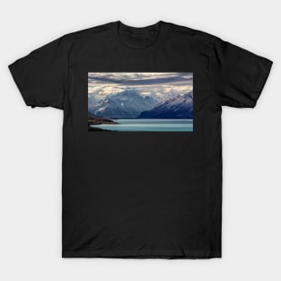 Aoraki/Mt Cook and Lake Pukaki T-Shirt